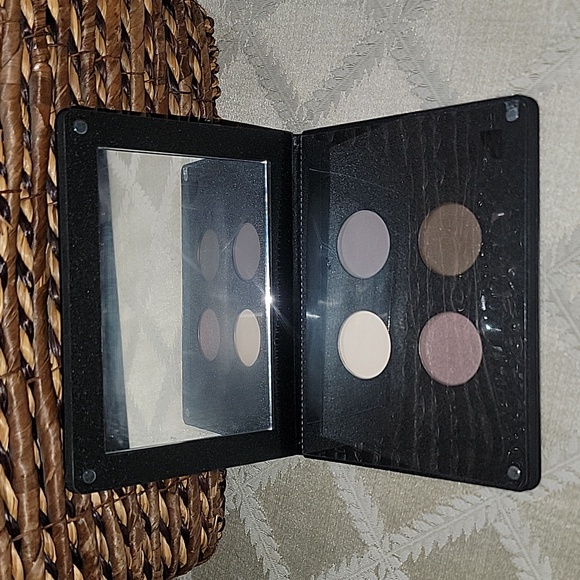 ITTSE Magnetic Eyeshadow Z Palette Neutrals - Picture 2 of 4